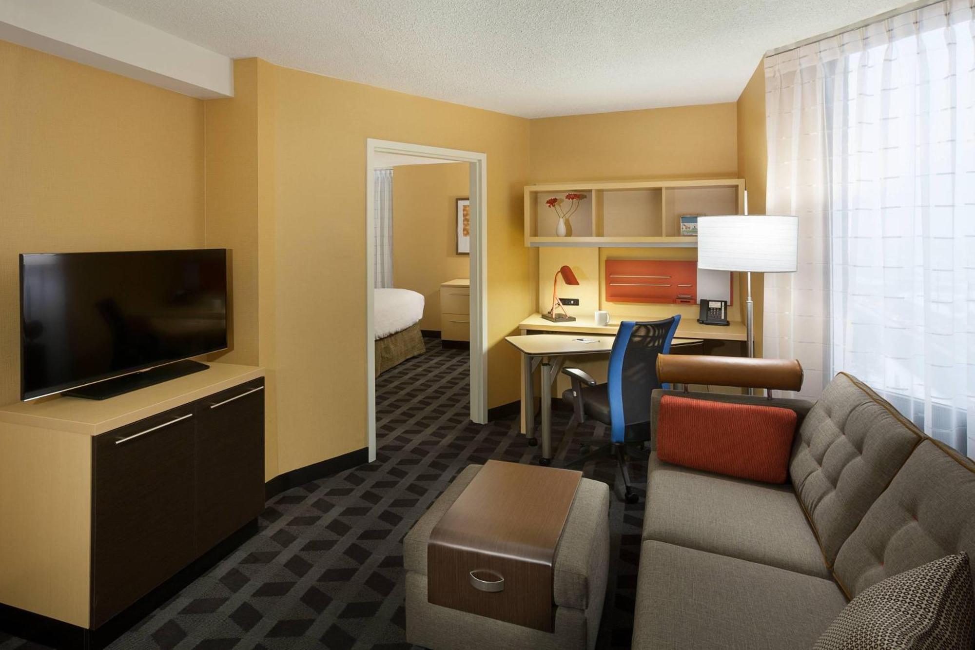 Towneplace Suites By Marriott Toronto Northeast/Маркъм Екстериор снимка