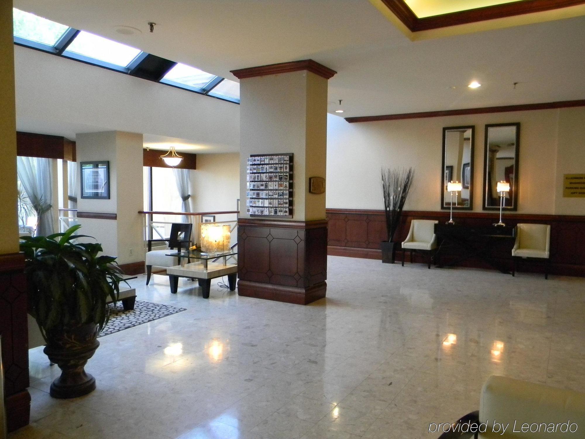Towneplace Suites By Marriott Toronto Northeast/Маркъм Интериор снимка