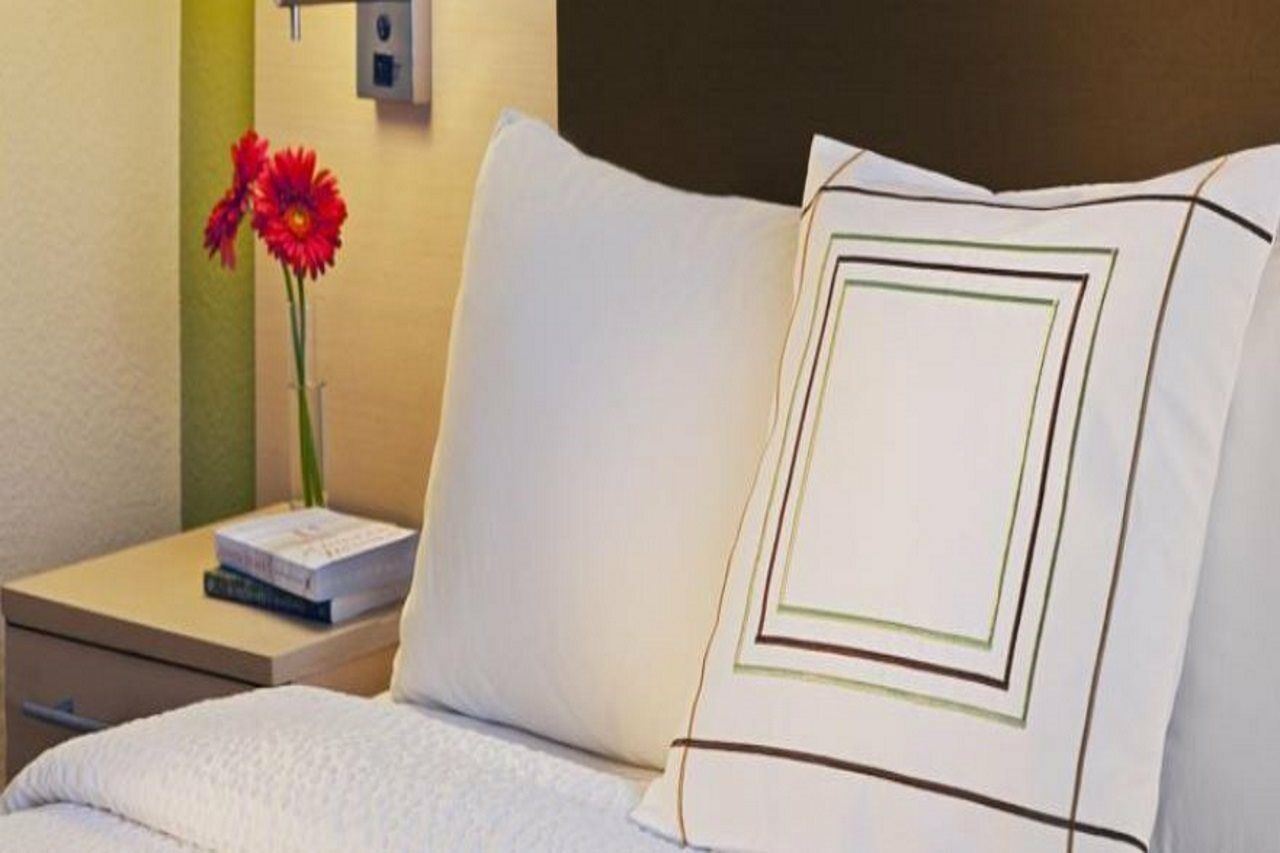 Towneplace Suites By Marriott Toronto Northeast/Маркъм Екстериор снимка