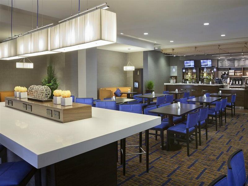 Towneplace Suites By Marriott Toronto Northeast/Маркъм Екстериор снимка